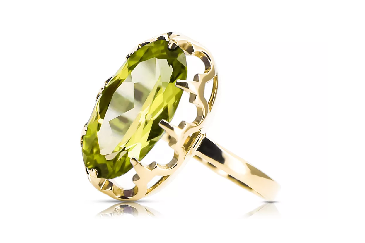 Ring Vintage style Yellow Peridot 14K Yellow gold vrc253y